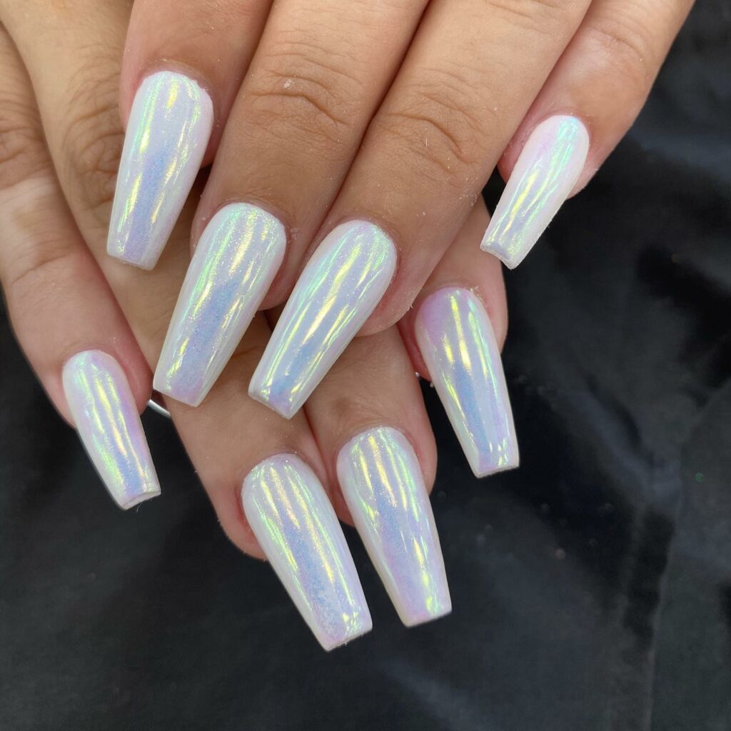 44 Latest White Nail Ideas To Try In 2024! 20 Simple Chrome Coffin White Nails