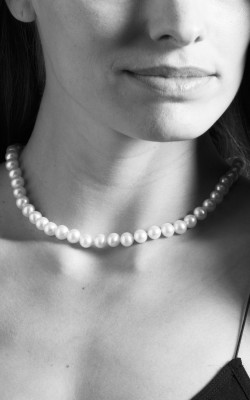 12 Pieces for a Hepburn-inspired Wardrobe 12 gallery Audrey Hepburn 12 Pieces for a Hepburn-inspired Wardrobe • Nordstrom LAGOS 'Luna' 10mm Pearl Necklace - $450.00