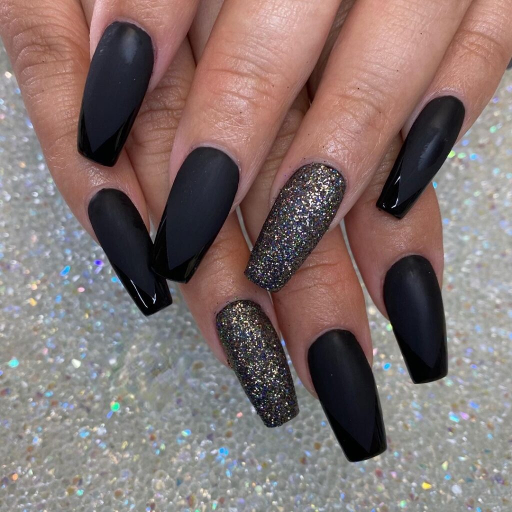 19 Latest Black Glitter Nail Designs To Try In 2024! 25 Textured Black Magic