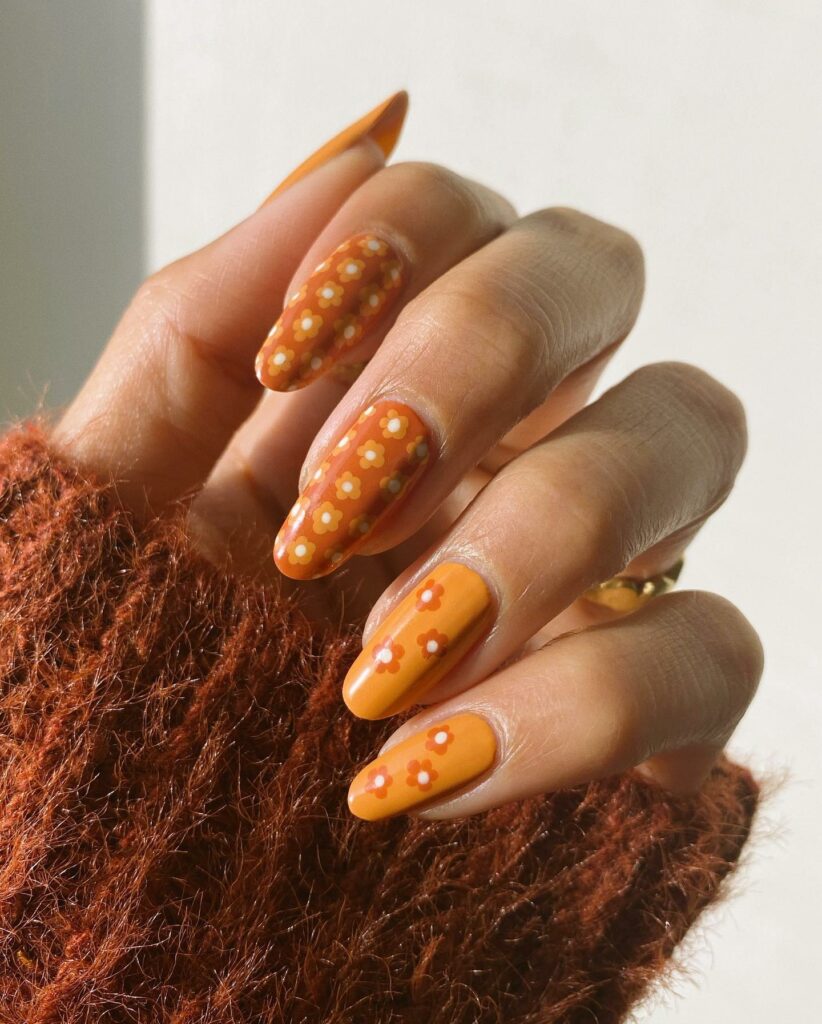 20 BEST 70S NAIL DESIGNS TO TRY IN 2024! 10 Fall-Inspired 70s Nails With Daisy Design