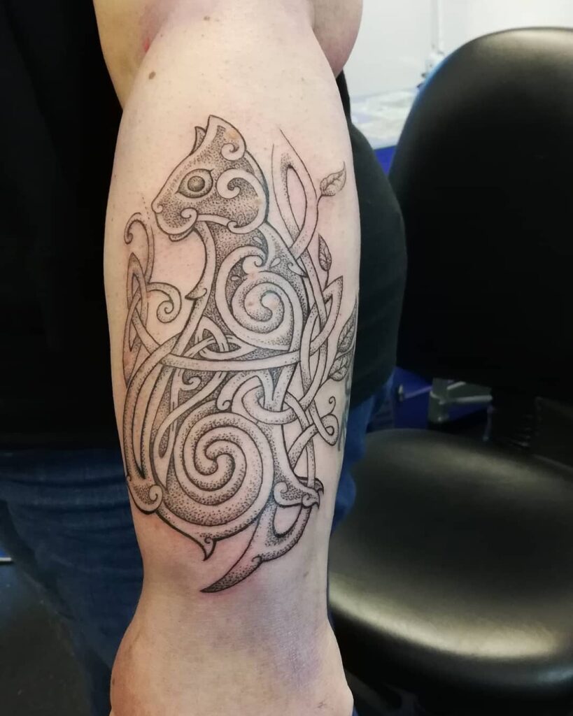20+ Amazing CELTIC TATTOOS + All Their Meanings! 34 Celtic Animals
