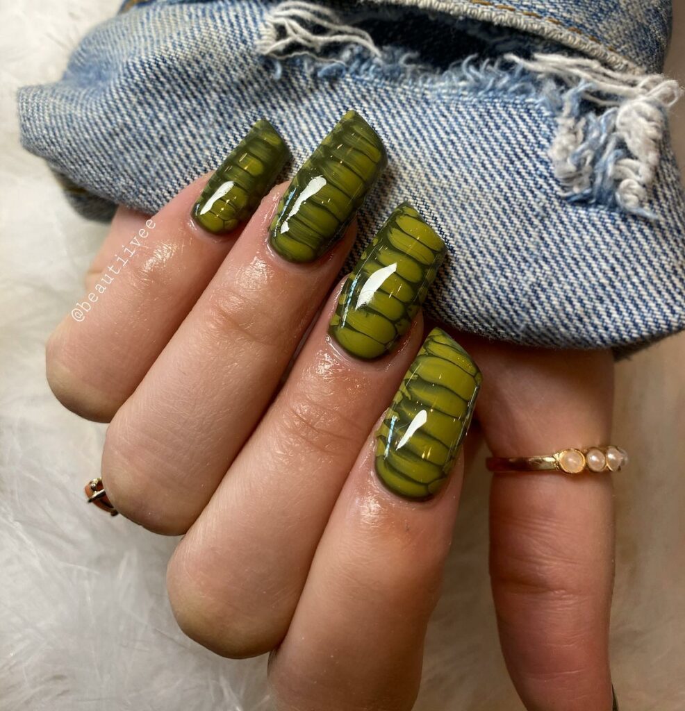 20 Latest Croc Nail Ideas To Try In 2024! 27 Lipstick Shape Croc Nails