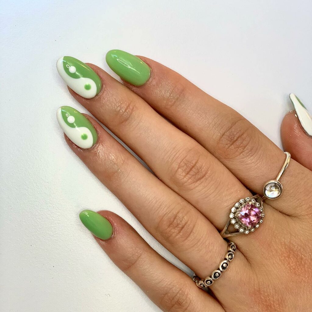 35 Latest St Patrick's Day Nail Designs To Try In 2024! 40 Yin and Yang Design for St. Patrick's Day Nails