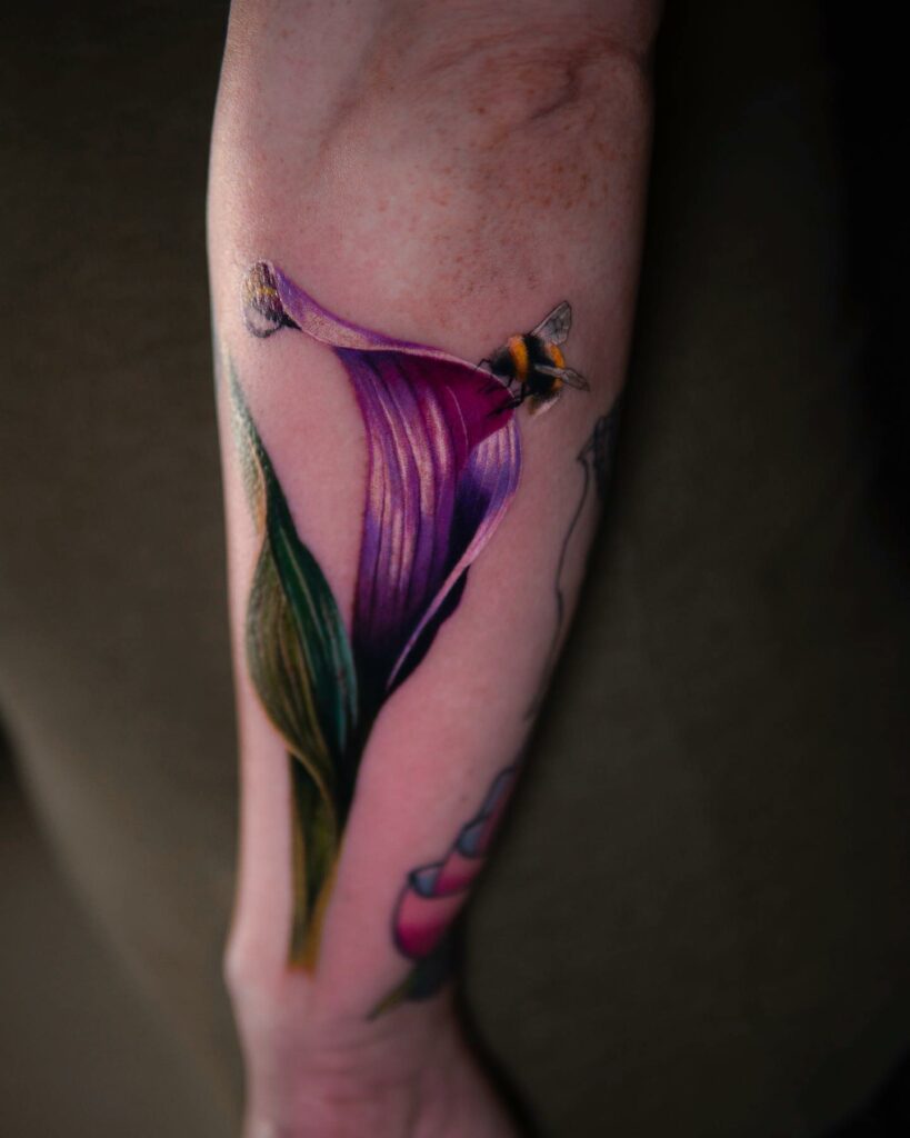 Beautiful Calla Lily Tattoo Ideas with Meanings Updated For 2024 28 Calla Lily Petal Tattoo Design