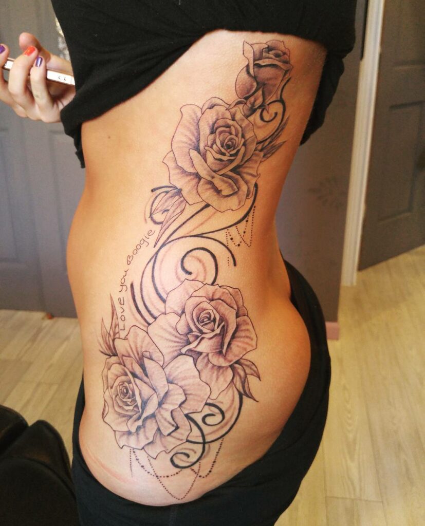 12+ AMAZING WOMEN’S SIDE RIB TATTOO IDEAS - 10 Rose Side Tattoo