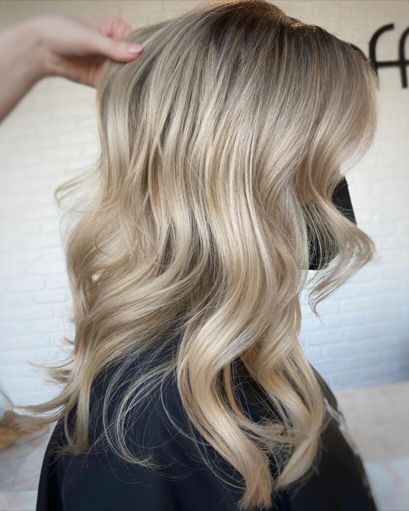 55 Dirty Blonde Ideas to Try in 2024 32 Neutral Blonde