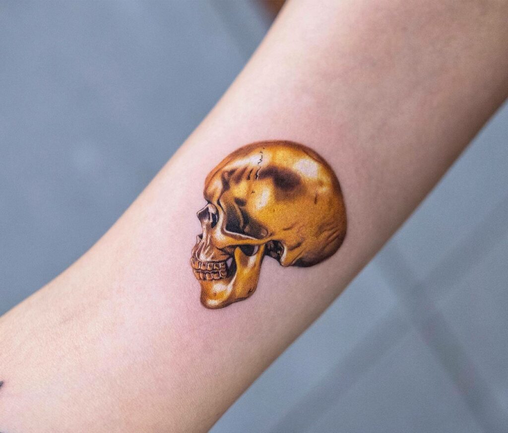 10+ Skull Tattoo Easy Ideas That Will Blow Your Mind! 19 Beautiful Golden Small and Simple Skull Tattoos