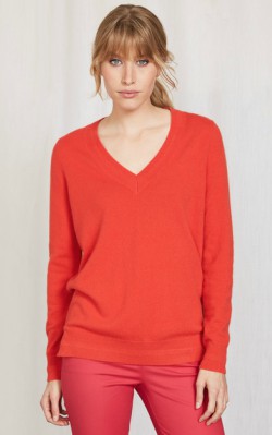 2- top 15 cashmere sweaters Boden CASHMERE RELAXED V-NECK SWEATER - $100 - $120 in snap dragon red shop