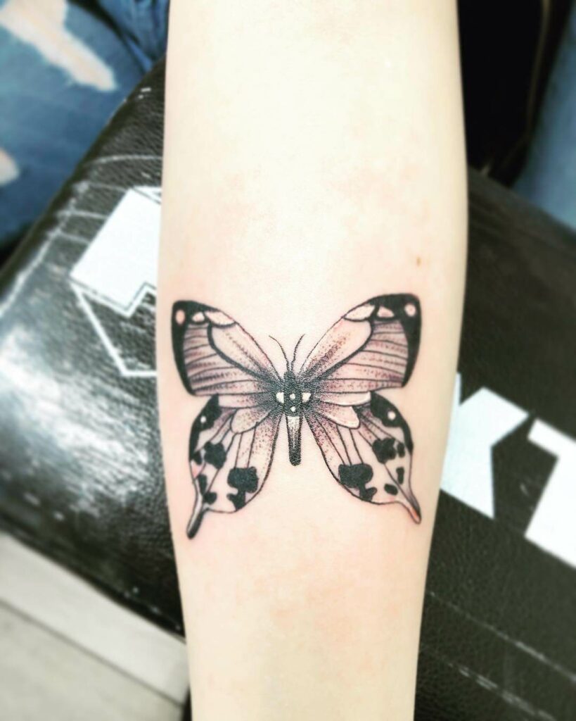 200 Monarch Butterfly Tattoo Ideas for 2024 74 monarch butterfly tattoo
