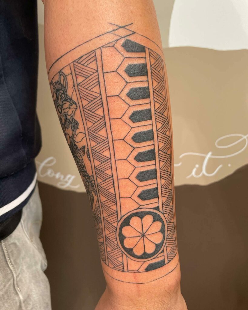 46 Filipino Tribal Tattoo Designs for 2024 41 Filipino Tribal Tattoo