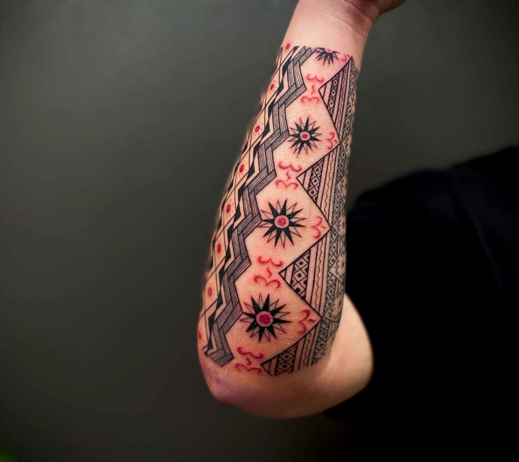 46 Filipino Tribal Tattoo Designs for 2024 53 Filipino Tribal Tattoo