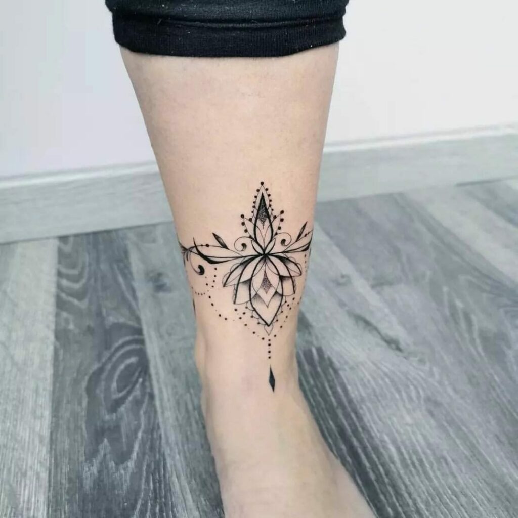 31 Latest Ankle Bracelet Tattoos To Inspire You In 2024! 32 Ankle Bracelet Tattoo