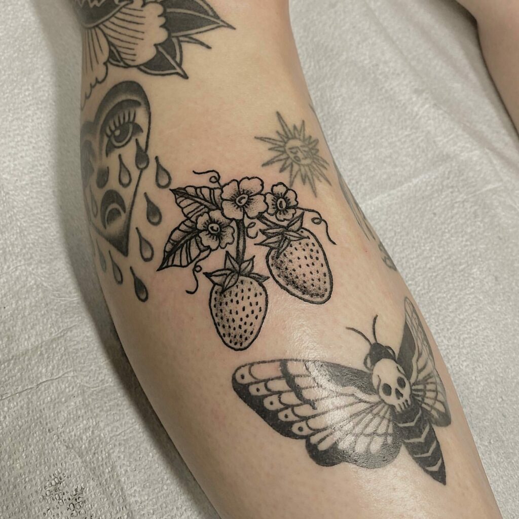37+ Black Ink Tattoo Ideas That Will Blow Your Mind! 34 Black Ink Tattoo