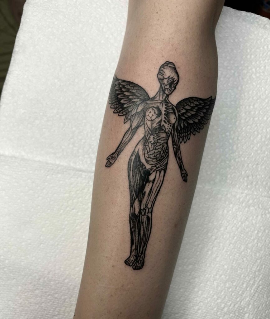 37+ Black Ink Tattoo Ideas That Will Blow Your Mind! 37 Black Ink Tattoo