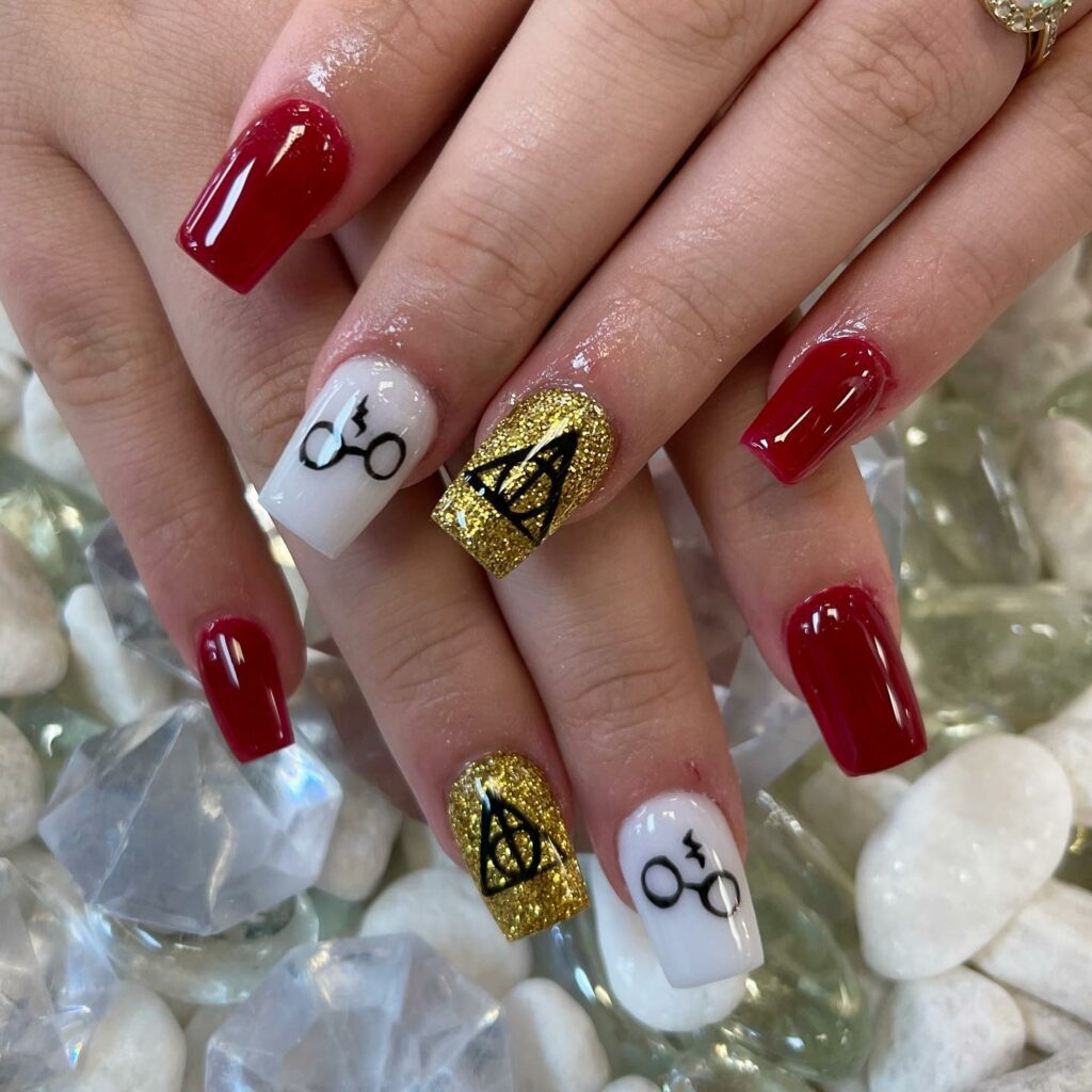33 Latest Harry Potter Nail Ideas To Try In 2024! 16 Harry's Eyeglass And Deathly Hollows Nails With Gold Glitter