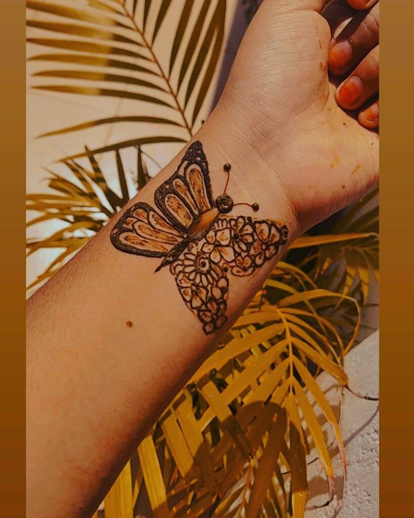 10+ Butterfly Henna tattoo Ideas That Will Blow Your Mind! 14 Flowers And Butterfly Henna Tattoo