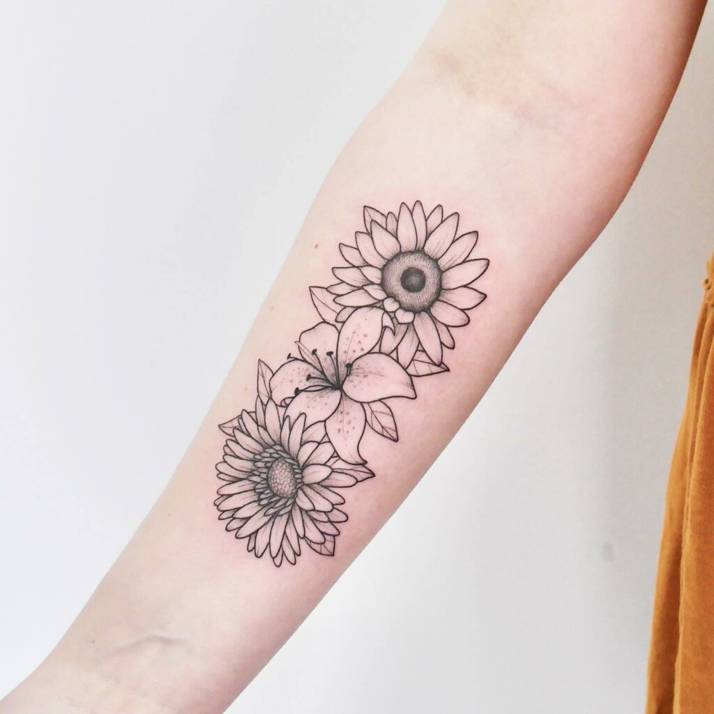 Beautiful Calla Lily Tattoo Ideas with Meanings Updated For 2024 17 Blazing Calla Lily