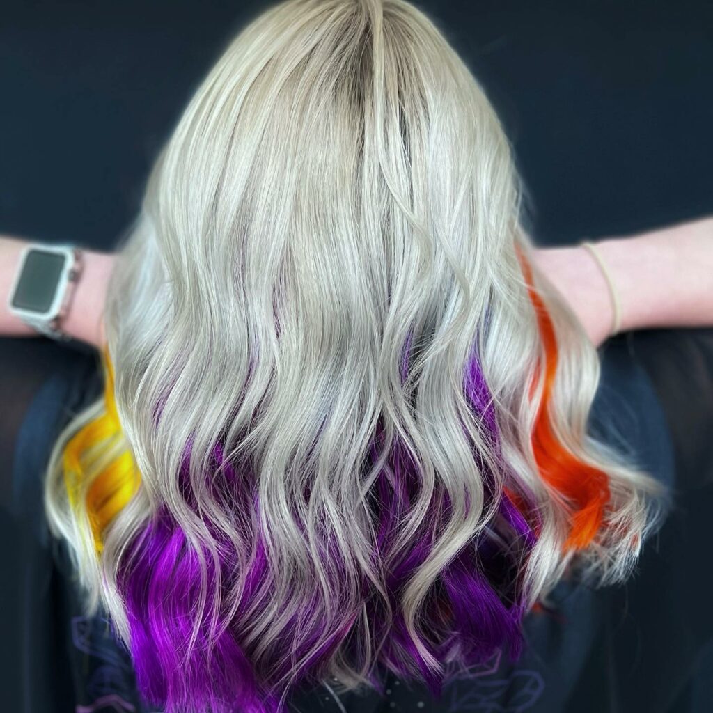 30 Spooky Halloween Hairstyles Ideas to Experiment with in 2024 24 Spooktacular Curls