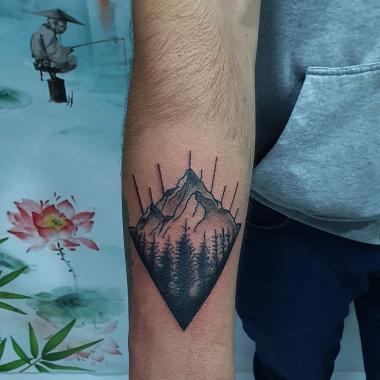 12+ Nature Tattoo Ideas - That Will Grow On You 13 Small Nature Tattoo