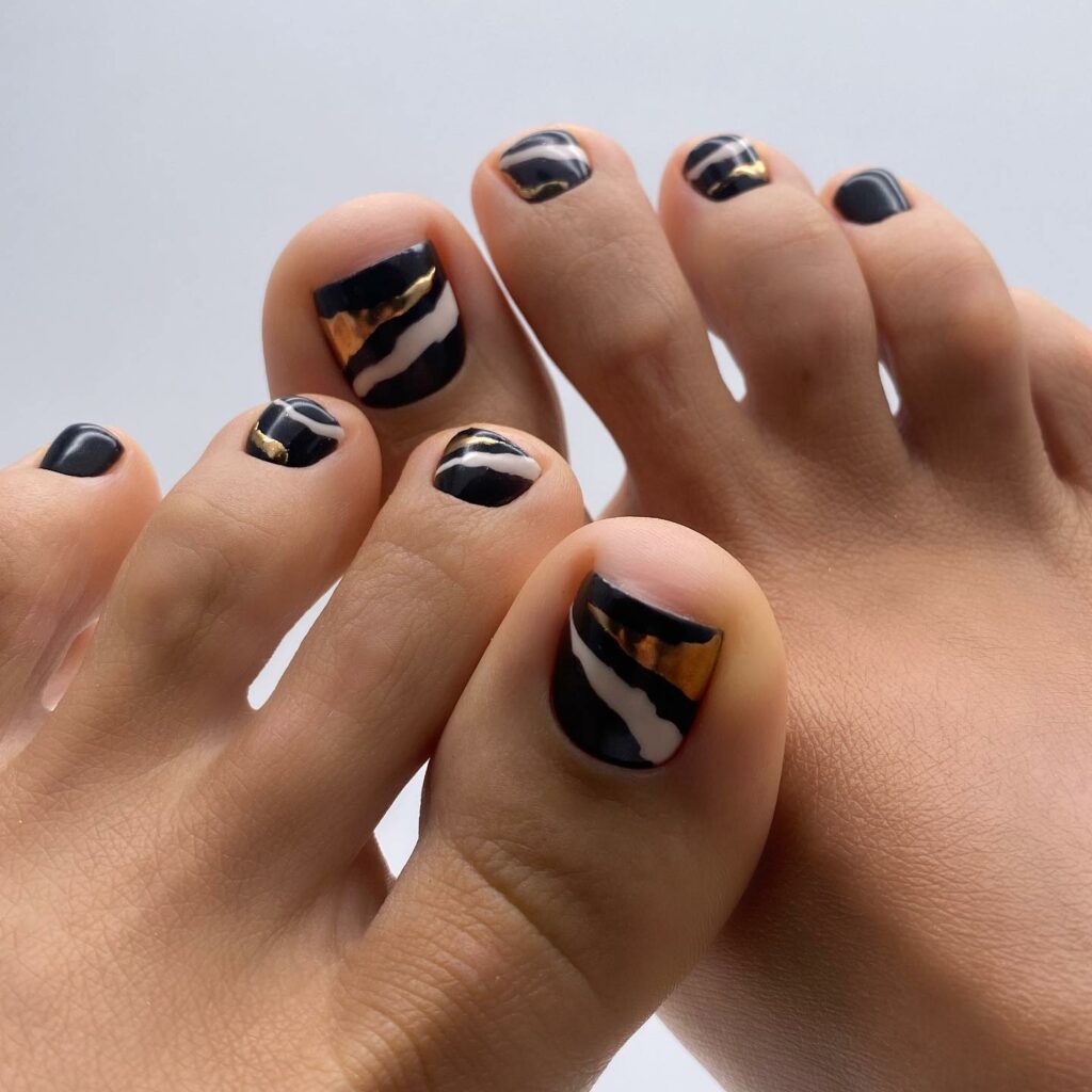 50 LATEST BLACK FRENCH PEDICURE IDEAS TO TRY IN 2024! 24 Gold And White On Black French Design