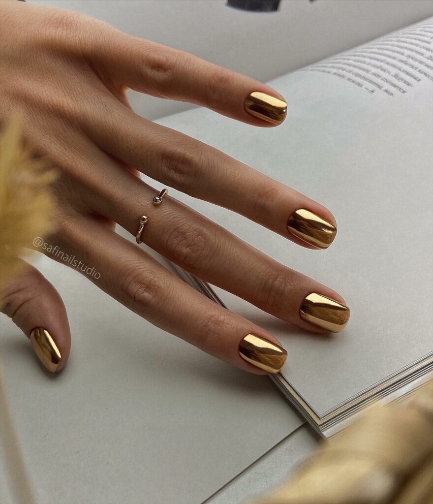 29 Latest Metallic Nail Designs To Try In 2024! 10 Metallic Gold Short Nails