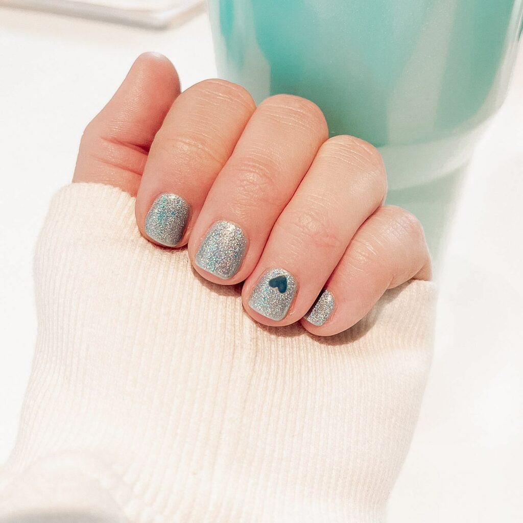 10 Latest Short Valentine's Nail Designs To Try In 2024! 18 Glittery Short Valentine Nails