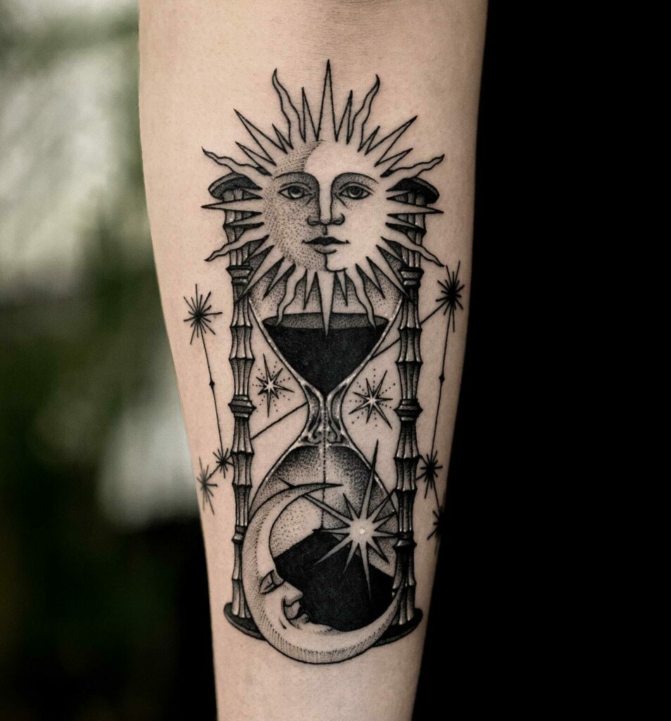 12+ Girly Hourglass Tattoo Ideas To Inspire You! 20 Hourglass Having Sun And Moon