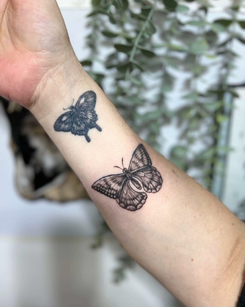 20+ AMAZING WRIST TATTOOS + MEANINGS IN 2024 18 Butterfly Wrist Tattoo