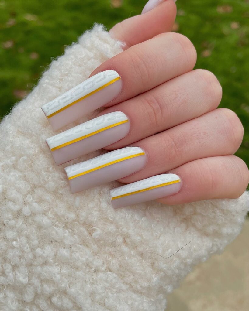 30 Latest White And Gold Nail Ideas To Try In 2024! 46 Classy Coffin Nails With Gold Stripes