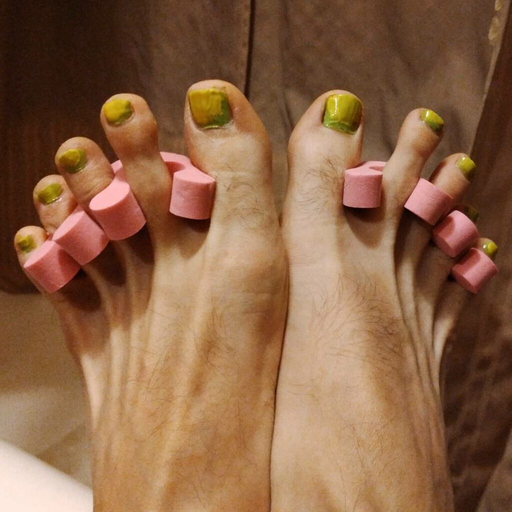 30 Spooky Halloween Pedicure Ideas to Try in 2024 39 Goblin Grin