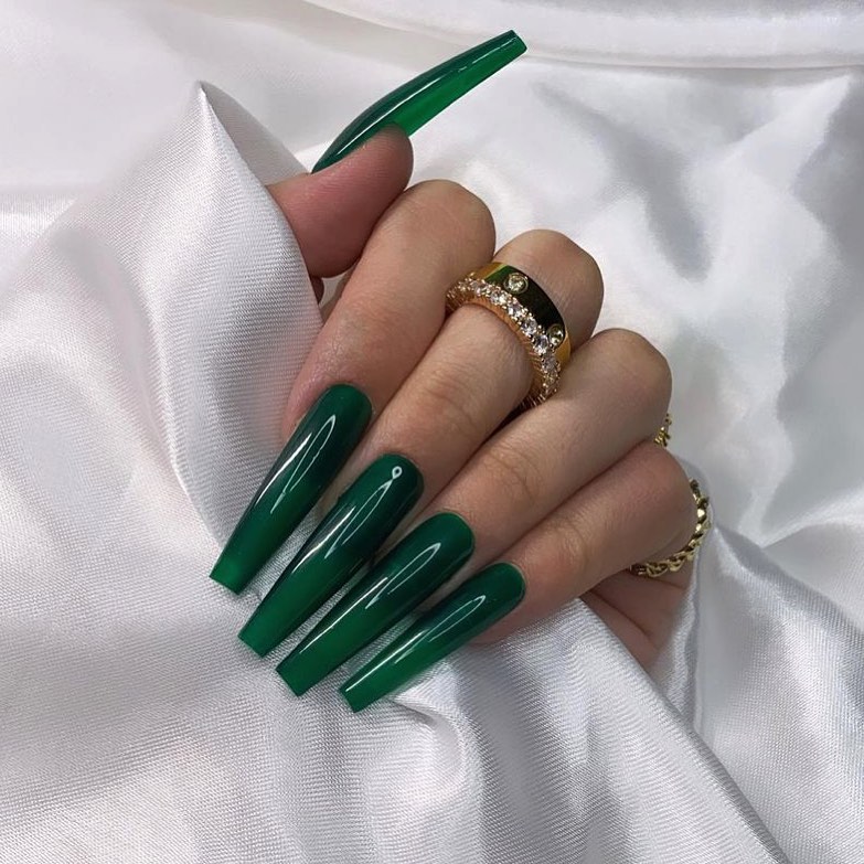 Celebrate with 40 Christmas Statement Nail Designs in 2024 43 Green Coffin Christmas Statement Nails