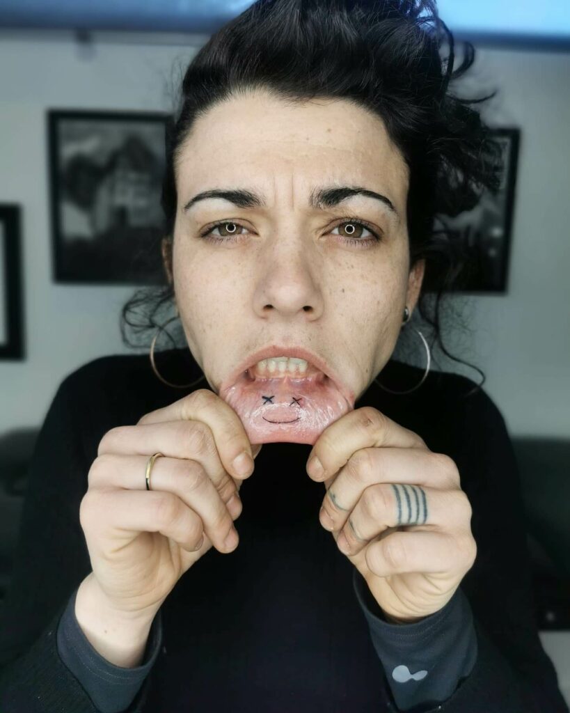11+ Unique Lips Tattoo Ideas You’ll Have To See To Believe! 15 Unisex Inner Lip Tattoos