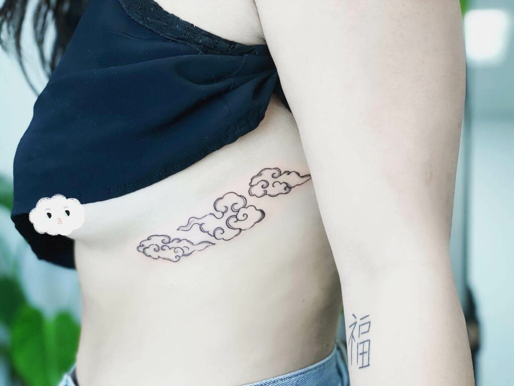 11+ Cloud Chest Tattoo That Will Blow Your Mind! 12 Japanese Cloud Chest Tattoo