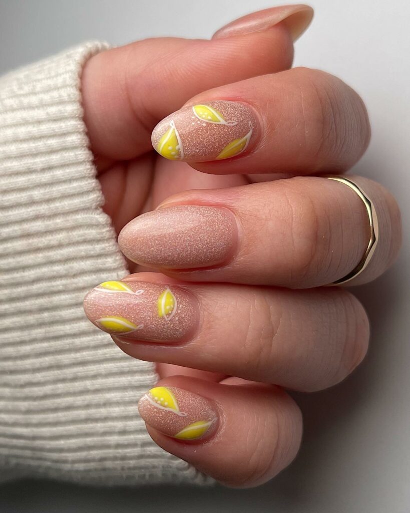 Abstract Lemon Nails With Glitter