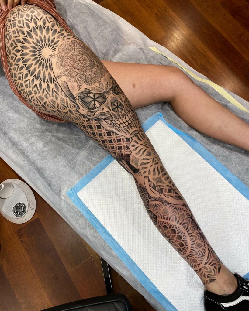 14+ Leg Sleeve Tattoo Women Ideas That Will Blow Your Mind! 17 Women Leg Sleeve Tattoo With Skull Motif