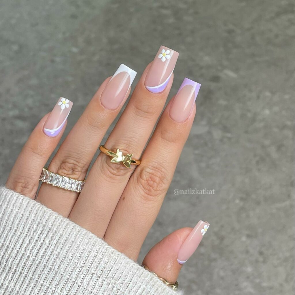 35 Latest Medium Square Nail Ideas To Try In 2024! 30 White And Purple Medium Square Nails With Flowers