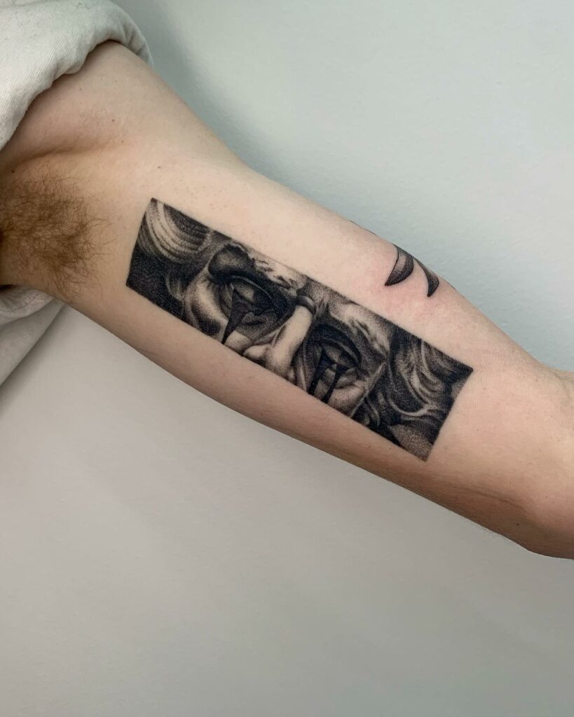 THE ULTIMATE GUIDE TO GREEK MYTHOLOGY TATTOOS - UPDATED FOR 2024 20 Greek Statue Tattoo