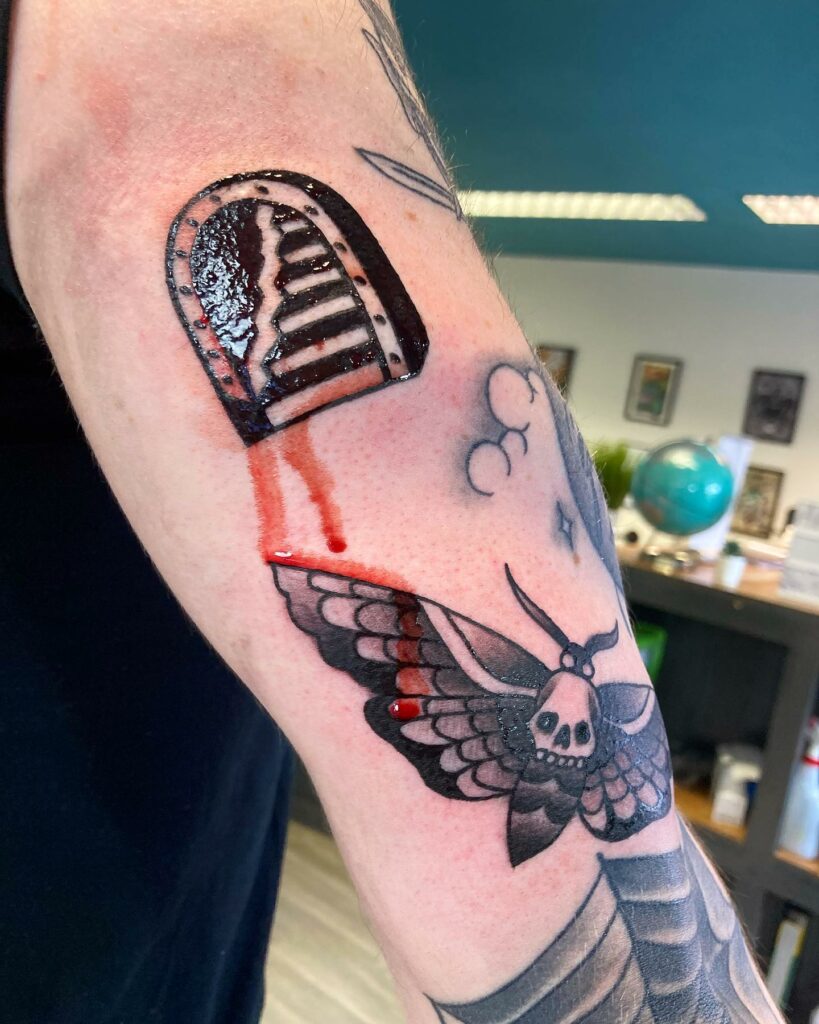 Tattoo Bleeding: What To Look For & How To Fix It! 13 Tattoo Bleeding