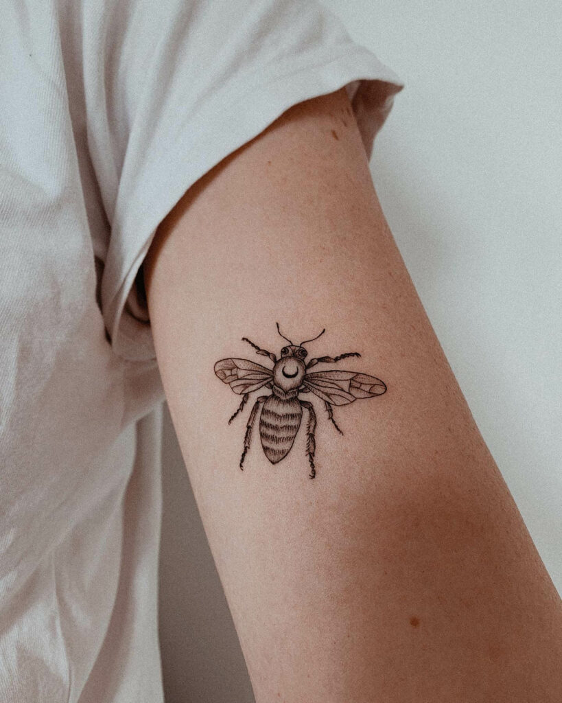 11+ Girly Bee Tattoo Ideas That Will Blow Your Mind! 15 Cute Queen Bee Tattoo Designs You Will Love