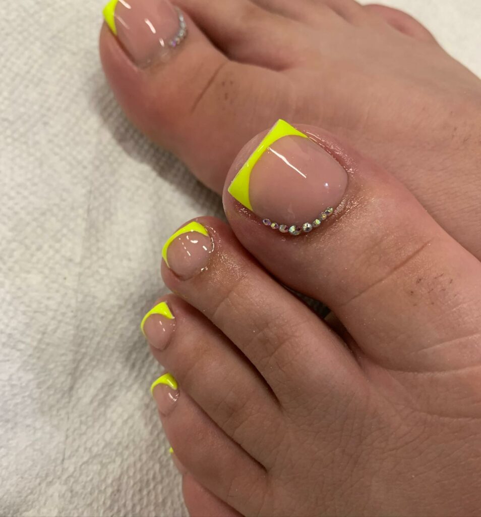 30 Yellow Pedicure Ideas to Brighten Up Your Look in 2024 10 French Yellow Pedicure