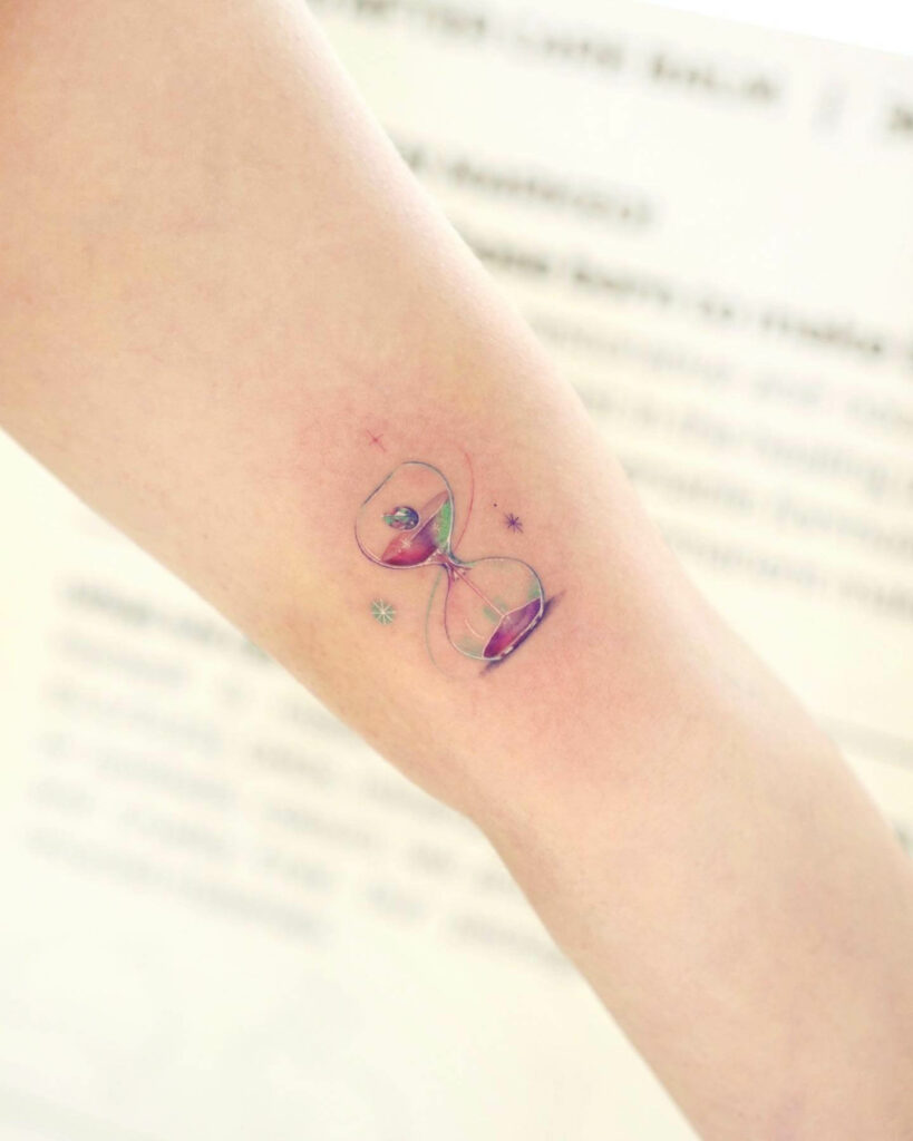 12+ Girly Hourglass Tattoo Ideas To Inspire You! 10 Girly Hourglass Tattoo