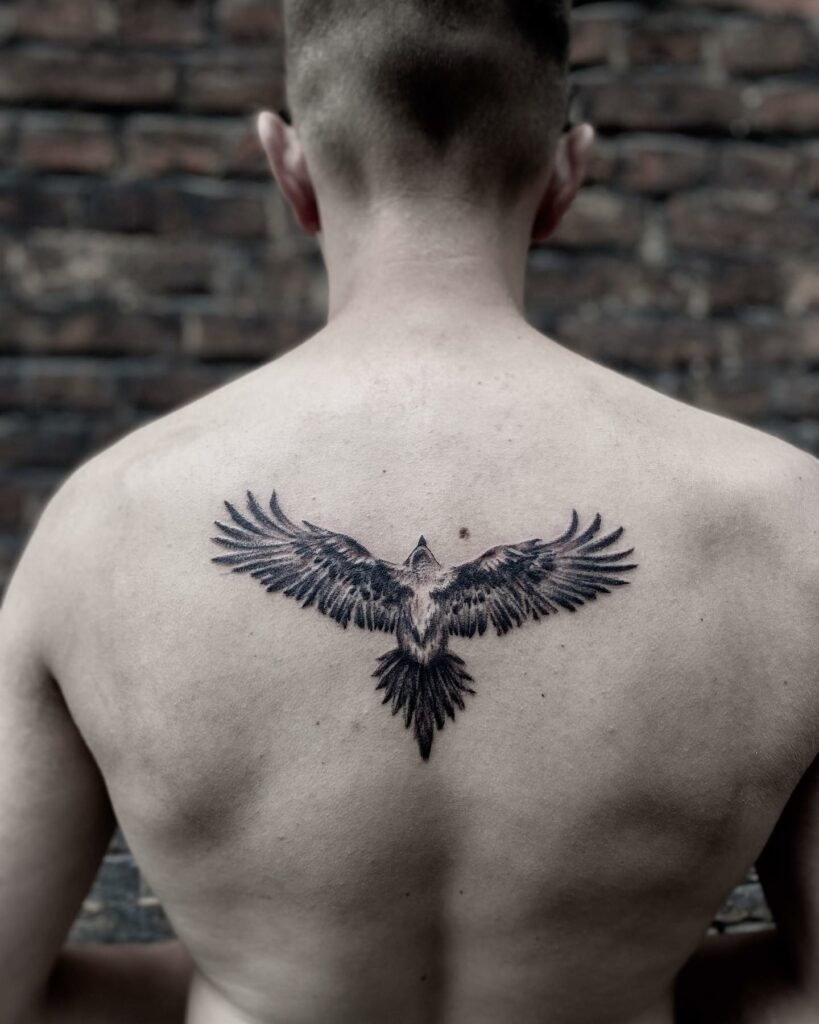 12+ BACK TATTOOS FOR MEN THAT LOOK AWESOME! 19 Eagle Back Tattoo