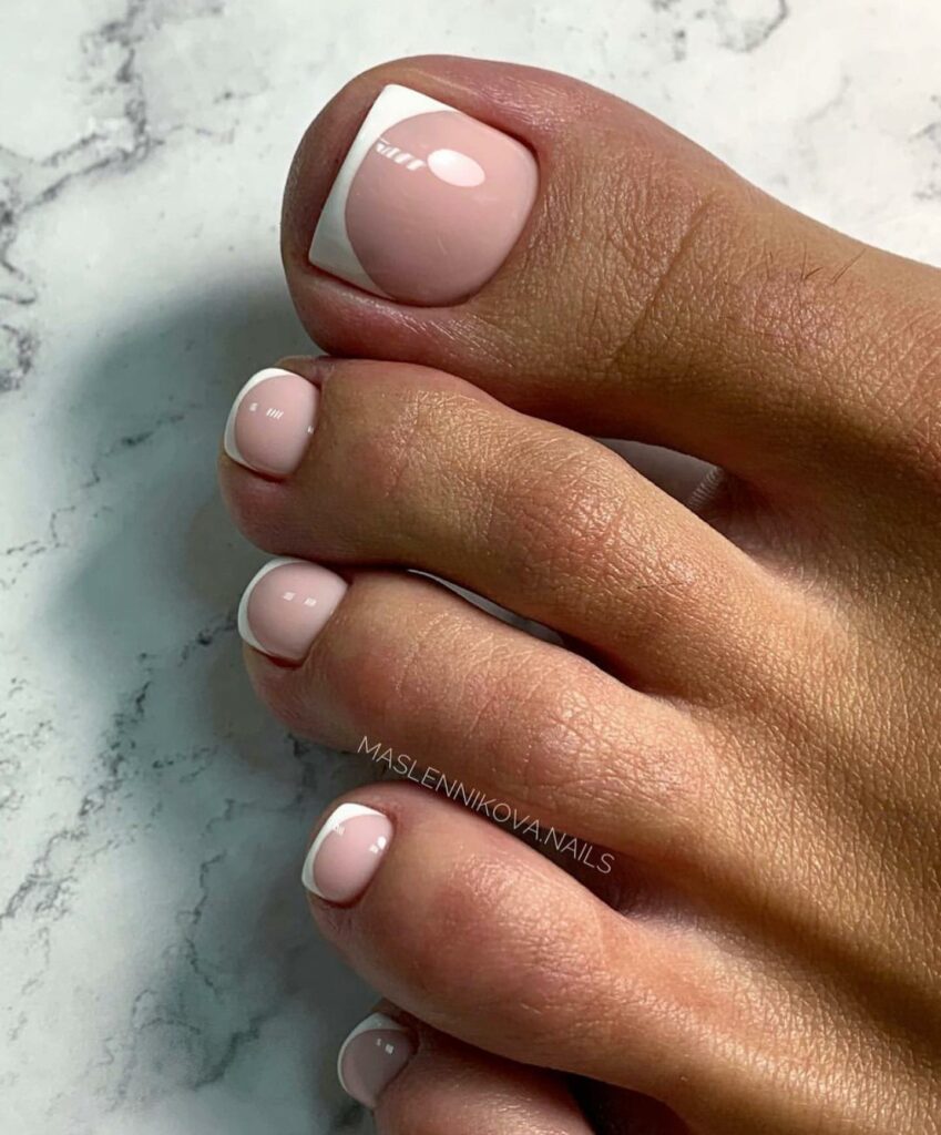 30 Winter Pedicure Color Ideas to Try in 2024 16 Metallic Magic with OPI
