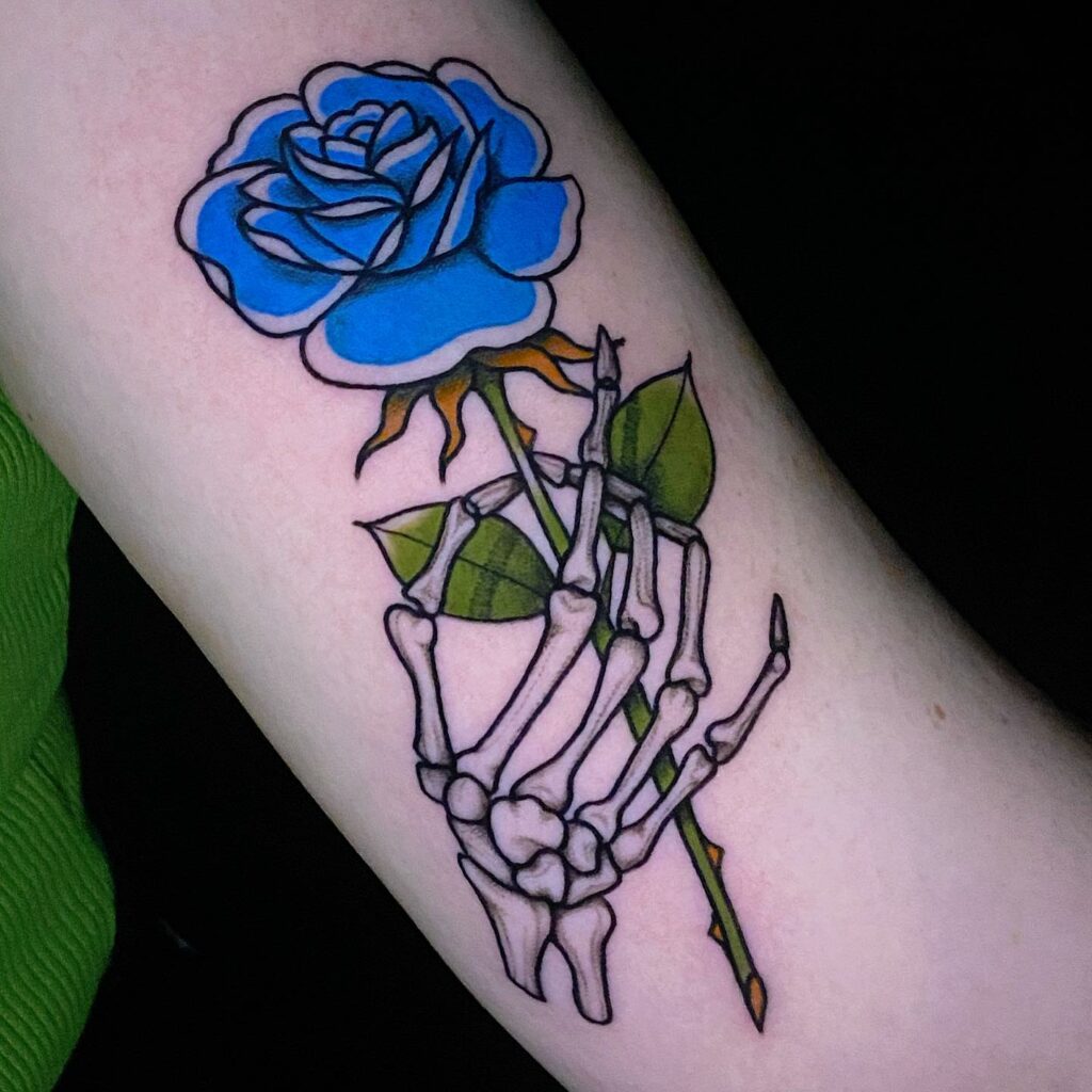 11+ Simple Skeleton Tattoo Ideas That Will Blow Your Mind! 17 Popular Combination Of Skeleton Hand And Rose
