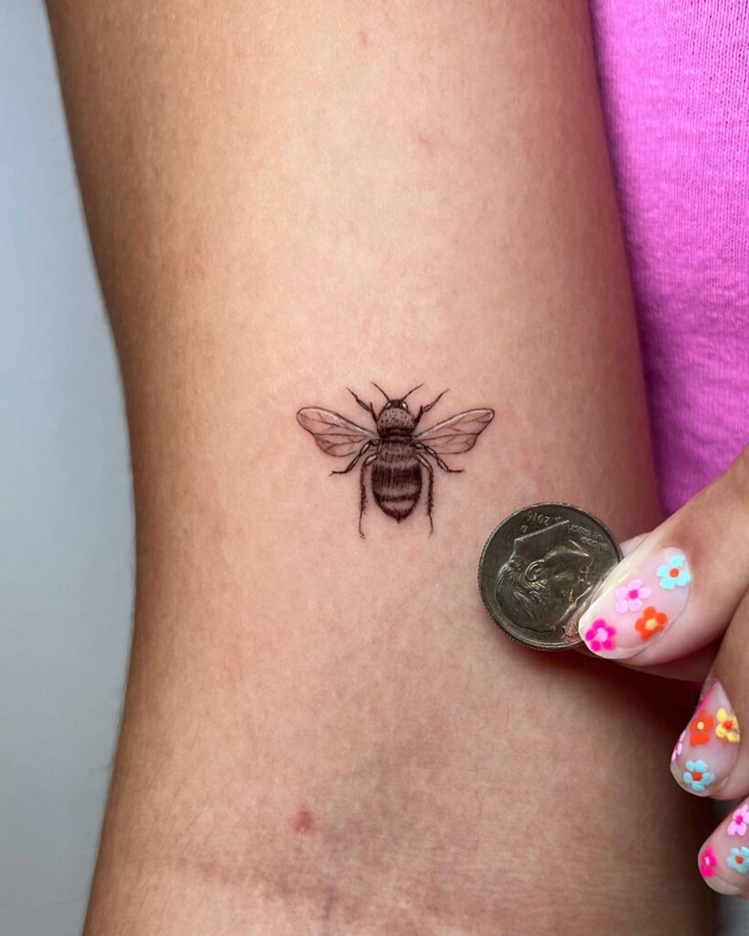 11+ Micro Tattoo Ideas That Will Blow Your Mind! 18 Honeybee Micro Tattoo