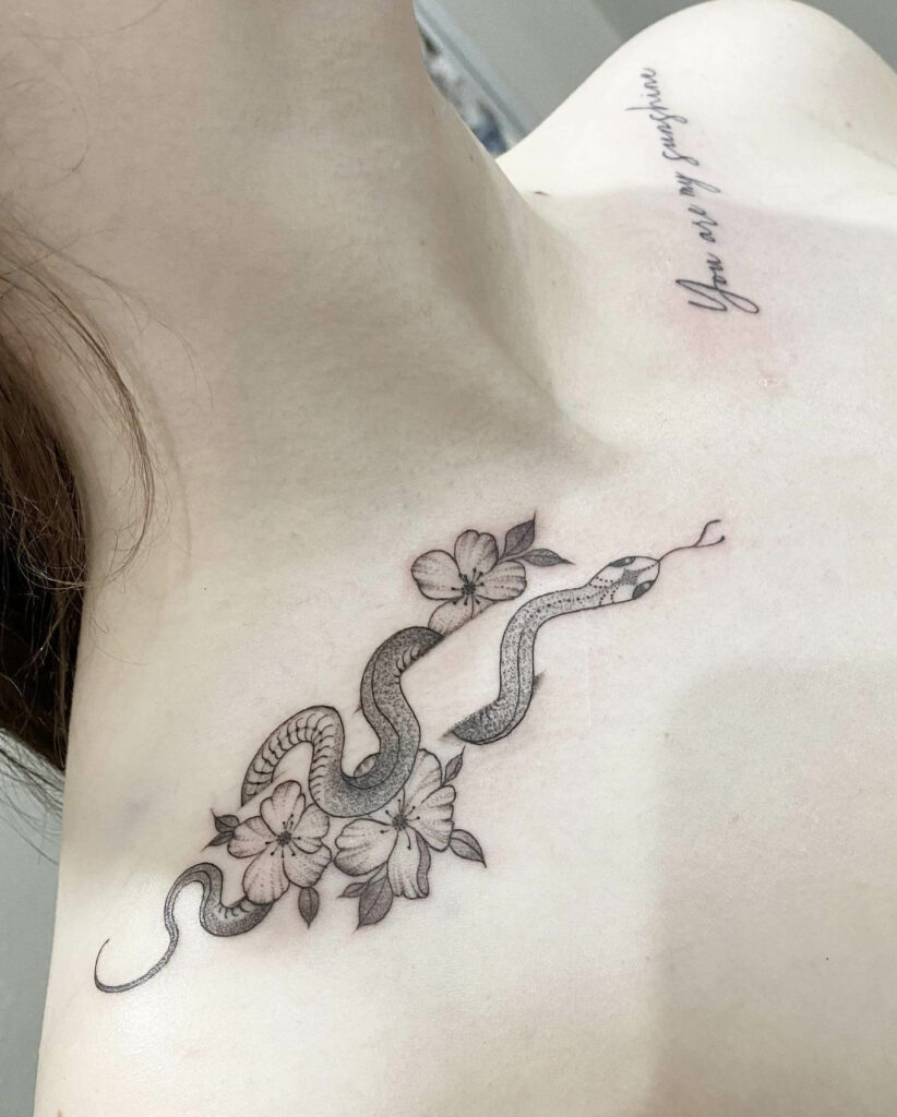 11+ Snake Collarbone Tattoo Ideas That Will Blow Your Mind! 11 Collarbone Snake Tattoo