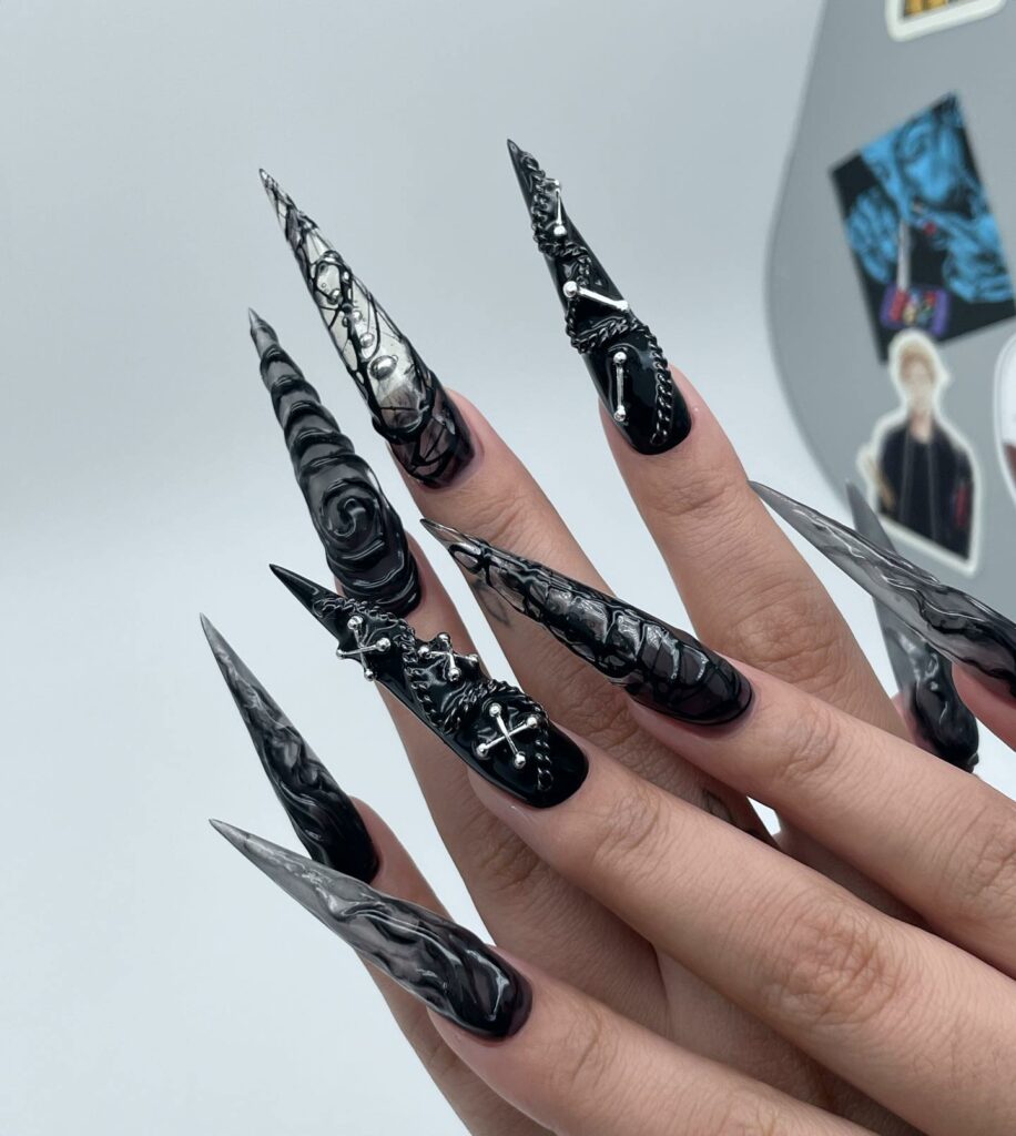 25 Latest Gothic Nail Ideas To Try In 2024! 10 Gothic Nails With 3D Swirl And Chains