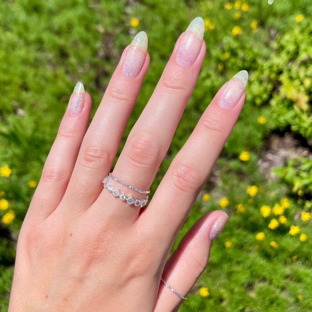 20 Latest Minimalist Nail Ideas To Try In 2024! 23 Gel Almond Nails With Glitter