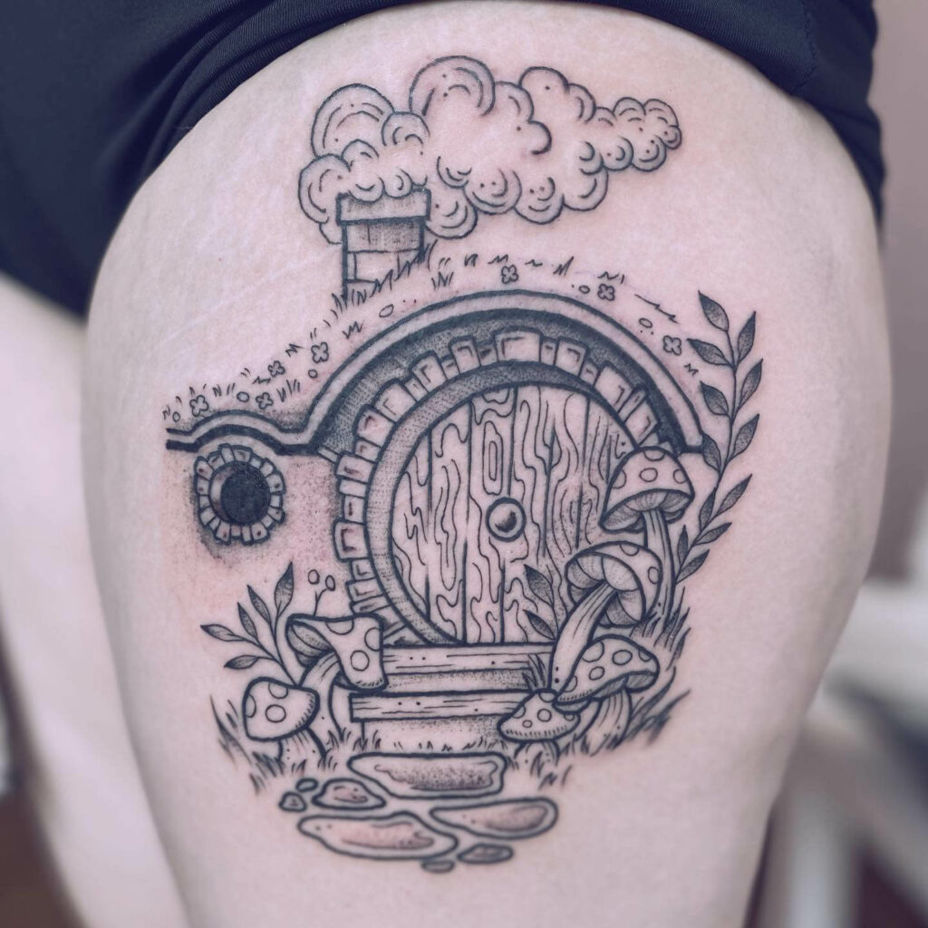 11+ Thigh Tattoo Sleeve Ideas That Will Blow Your Mind! 10 Thigh Tattoo