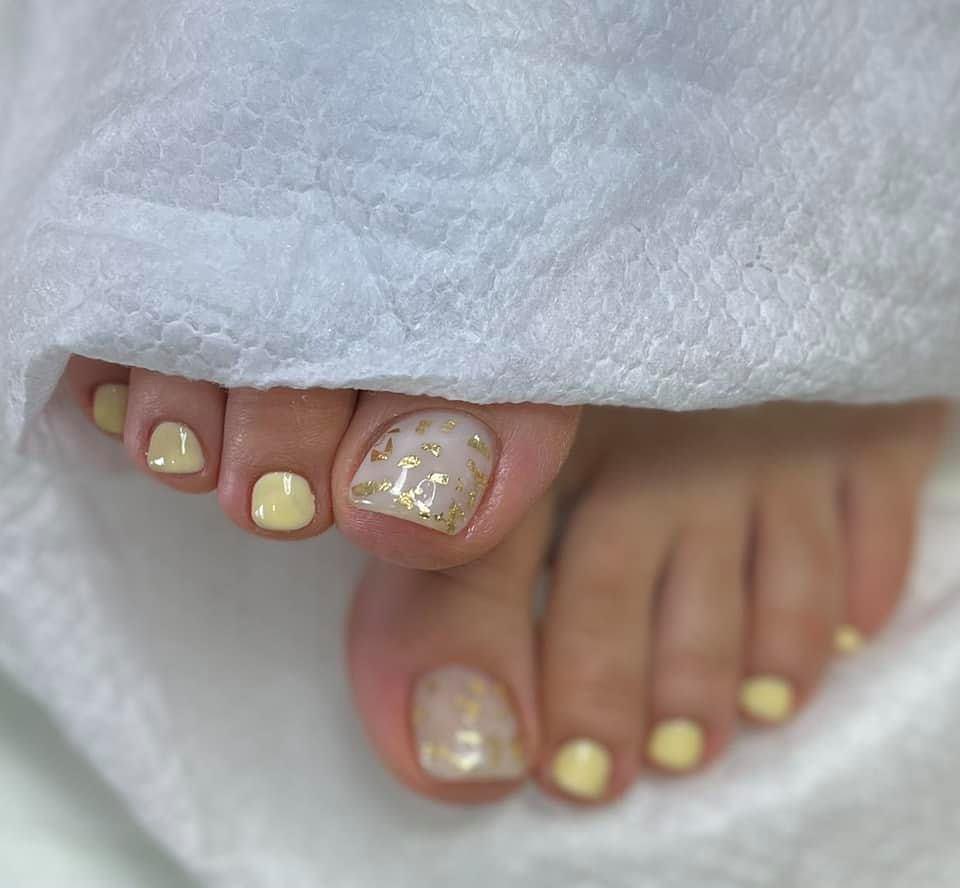 30 Wedding Pedicure Ideas to Match Your Bridal Look in 2024 35 Milky White and Gold Flake Natural Toe Nails